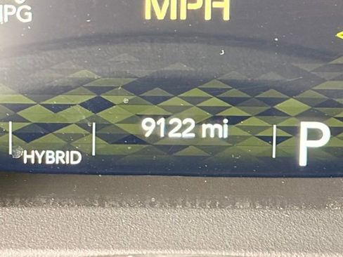 Used 2025 Jeep Wrangler Unlimited Rubicon 4xe w/ Safety Group AWD/4WD image 24