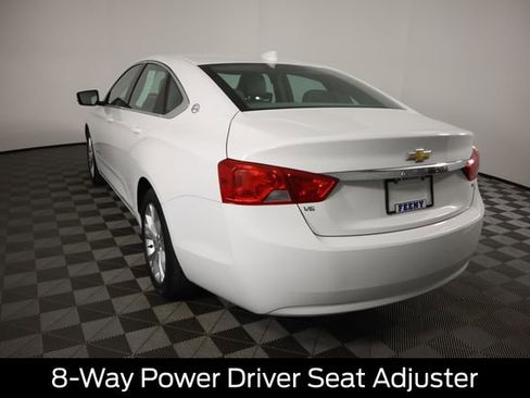 Used 2015 Chevrolet Impala LT FWD image 6
