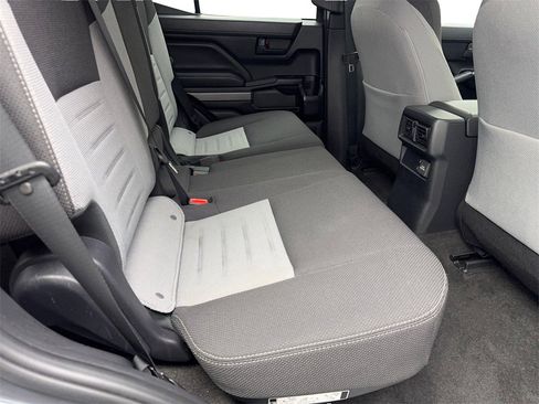 Used 2025 Toyota 4Runner TRD Sport image 40