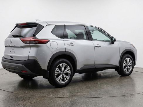 Used 2025 Nissan Rogue SV FWD image 9