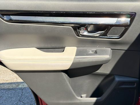Used 2025 Honda CR-V EX-L image 19