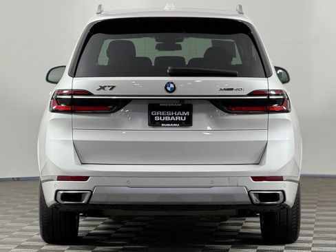 Used 2023 BMW X7 xDrive40i w/ Premium Package AWD/4WD image 5