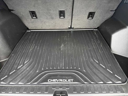 Used 2020 Chevrolet Equinox LT image 55