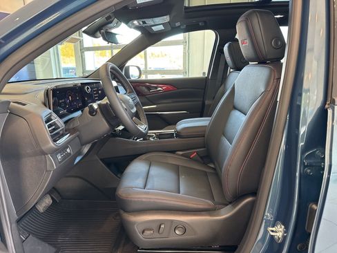 New 2026 Chevrolet Traverse Z71 w/ Driver Confidence Package image 22