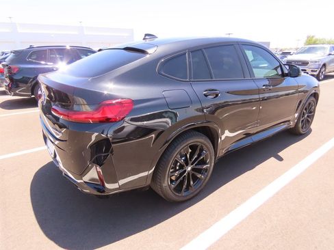 Certified 2023 BMW X4 M40i w/ Premium Package AWD/4WD image 3