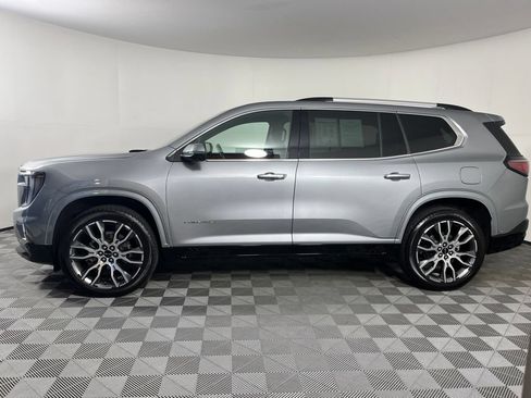 Certified 2026 GMC Acadia Denali Ultimate w/ LPO, Floor Liner Package FWD image 4