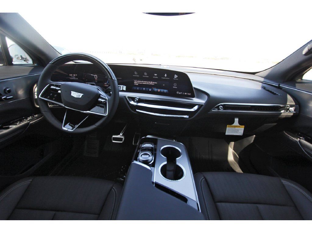 New 2027 Cadillac Lyriq Sport RWD image 9
