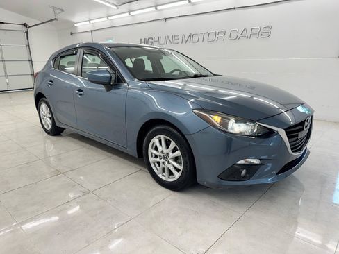 Used 2016 MAZDA MAZDA3 i Touring FWD image 3