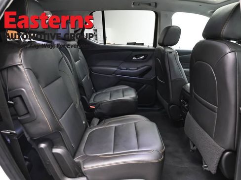 Used 2021 Chevrolet Traverse RS AWD/4WD image 25