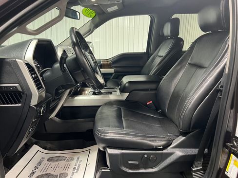 Used 2019 Ford F150 Lariat image 5