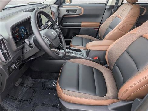 New 2025 Ford Bronco Sport Outer Banks image 4