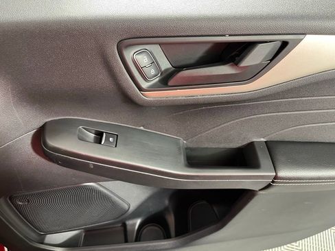 Used 2022 Ford Escape SE w/ SE Sport Appearance Package FWD image 10