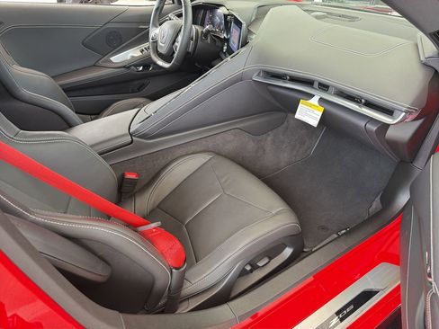 Used 2025 Chevrolet Corvette Z06 w/ Battery Protection Package image 31