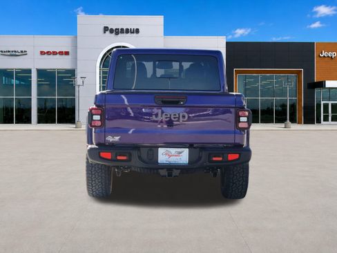 New 2026 Jeep Gladiator Mojave AWD/4WD image 8