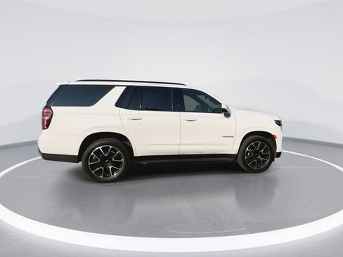 Used 2021 Chevrolet Tahoe RST w/ Luxury Package AWD/4WD image 12