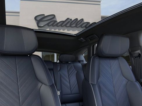 New 2026 Cadillac Optiq Luxury 2 RWD image 24