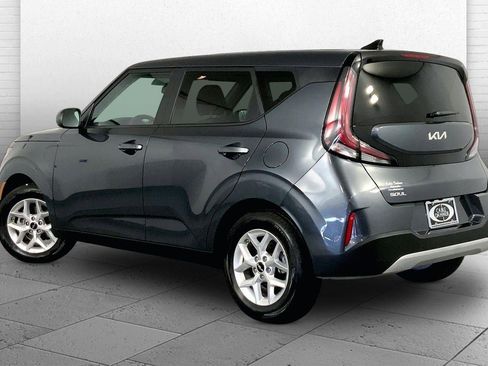 Certified 2025 Kia Soul LX image 11