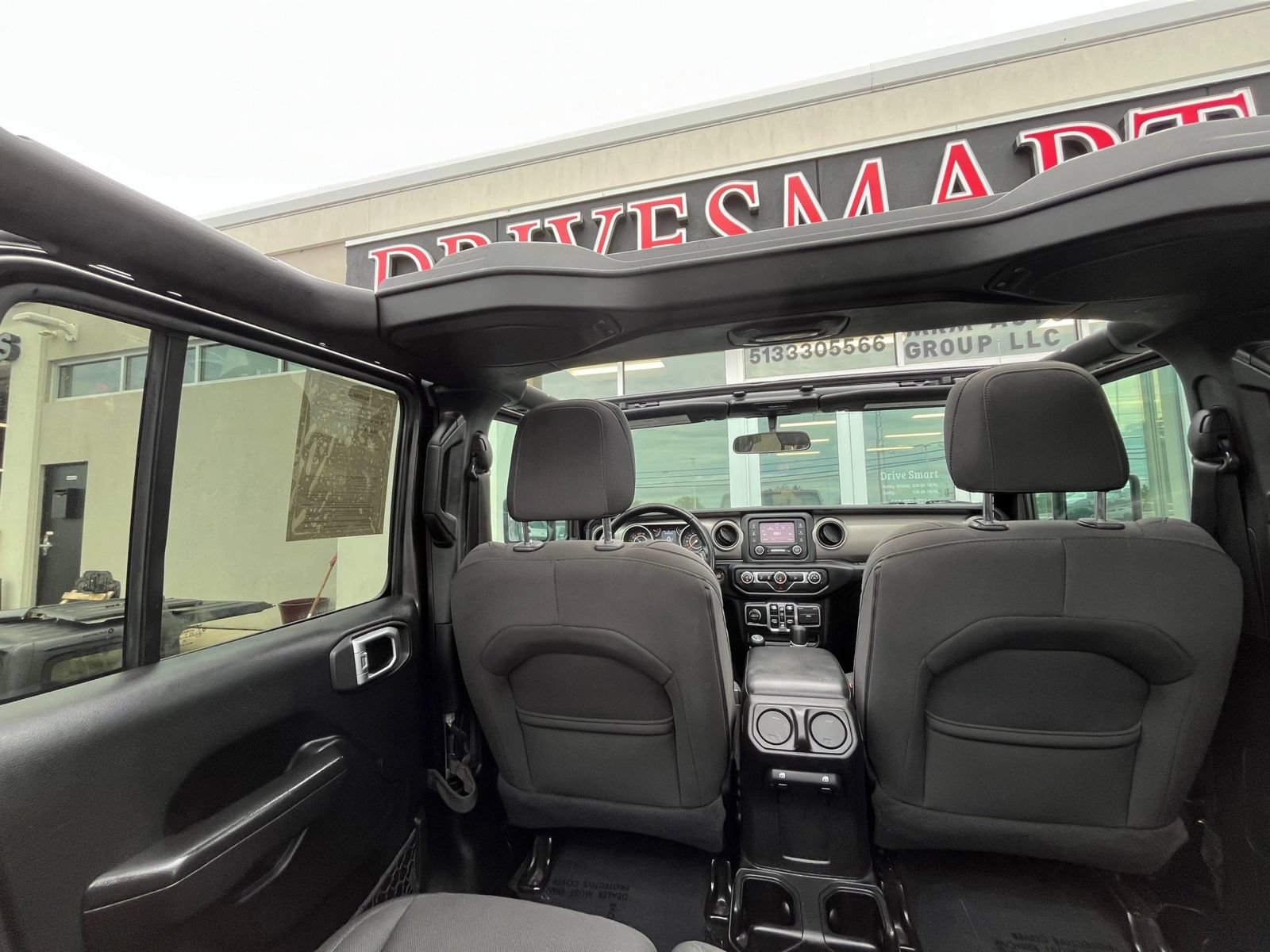 Used 2020 Jeep Wrangler Unlimited Sport S AWD/4WD image 45