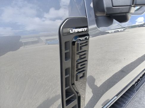 Used 2024 Ford F350 Lariat w/ Black Appearance Package image 10