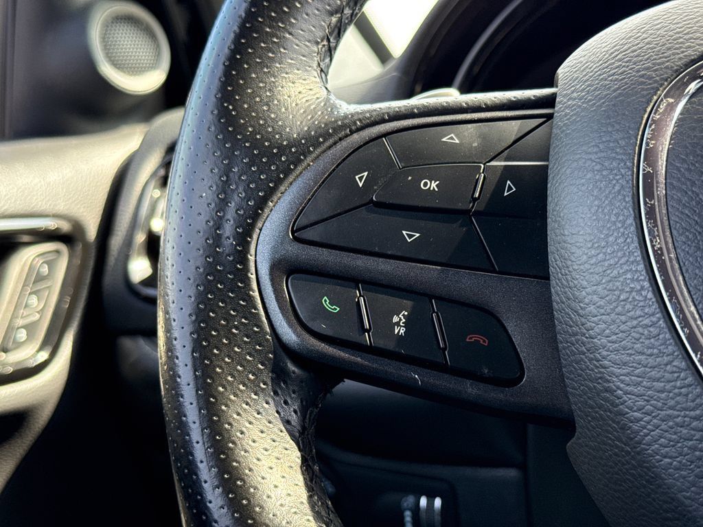Used 2022 Dodge Durango GT RWD image 28