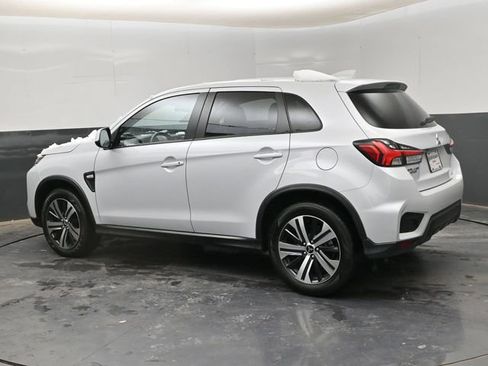 Used 2025 Mitsubishi Outlander Sport ES image 6