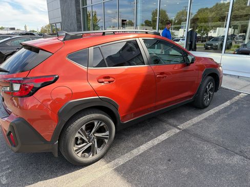 Used 2024 Subaru Crosstrek 2.0i Premium AWD/4WD image 13