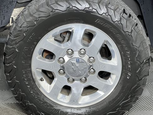 Used 2012 Chevrolet Silverado 2500 LTZ w/ LTZ Plus Package AWD/4WD image 15