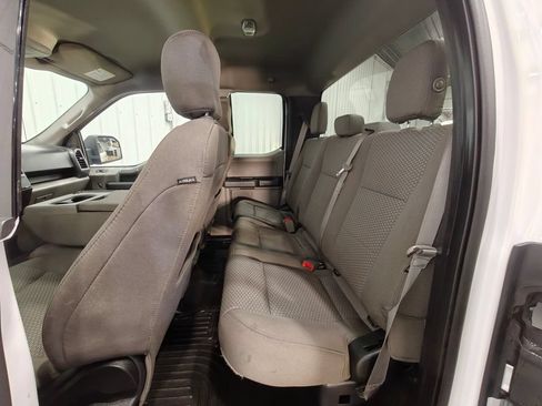 Used 2018 Ford F150 XLT w/ XTR Package AWD/4WD image 27