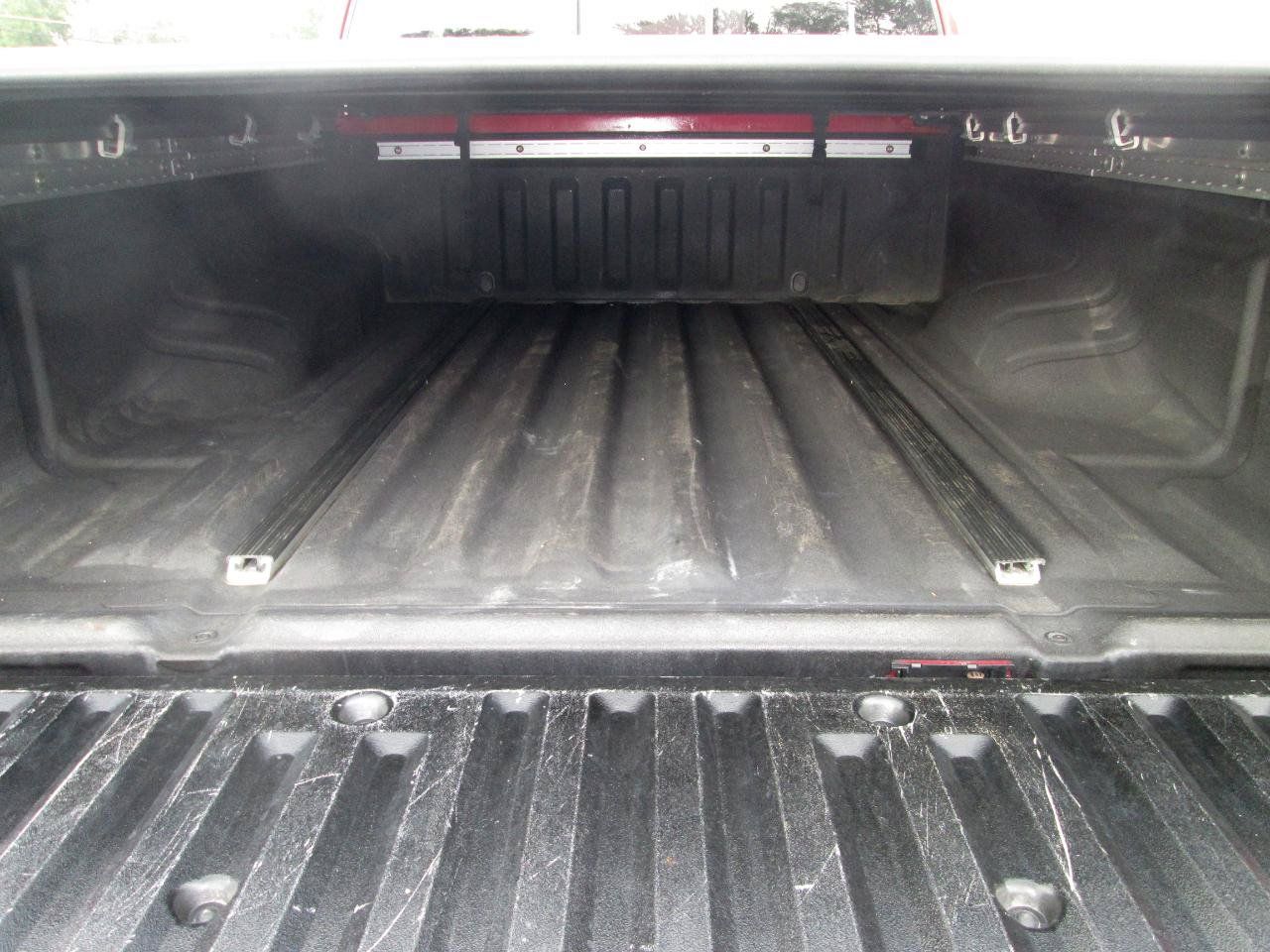 Used 2020 Nissan Frontier SV AWD/4WD image 40