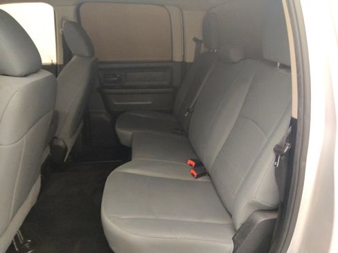 Used 2017 RAM 1500 Express AWD/4WD image 18