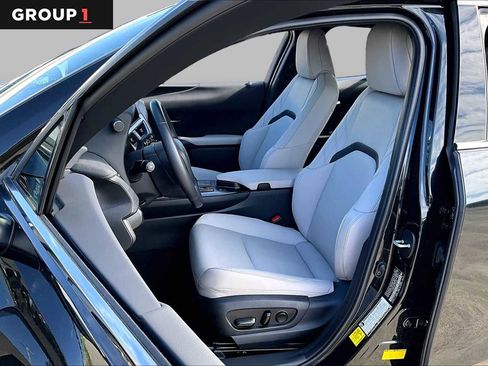 Certified 2025 Lexus UX 300h FWD w/ Accessory Package (Z1) image 7