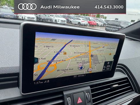 Used 2018 Audi Q5 Prestige w/ Prestige Package AWD/4WD image 18