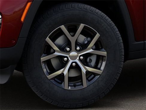 New 2025 Jeep Grand Cherokee Limited w/ Luxury Tech Group II image 8