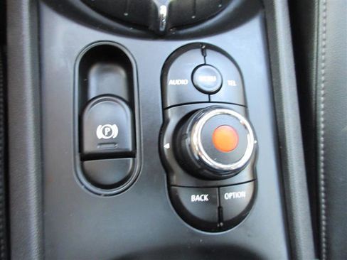 Used 2017 MINI Cooper Clubman S image 31