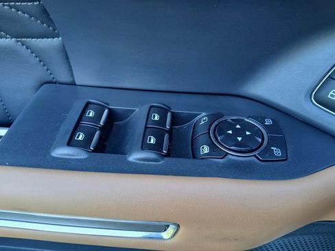 Used 2024 Ford Expedition Max Platinum AWD/4WD image 35