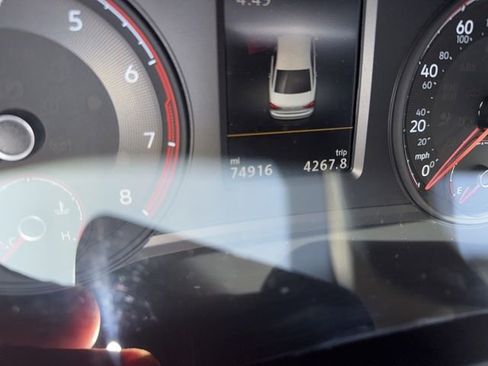 Used 2022 Volkswagen Passat 2.0T SE image 11