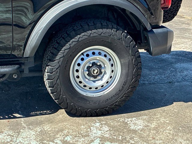 Used 2023 Ford Bronco 2-Door AWD/4WD image 12