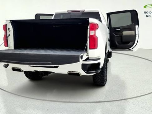 Used 2019 Chevrolet Silverado 1500 RST AWD/4WD image 18