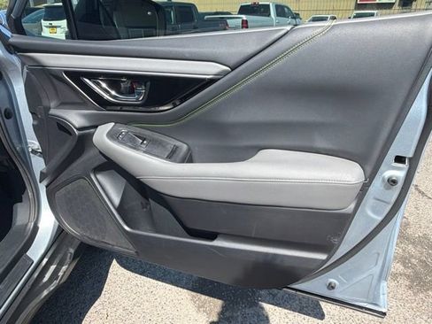 Used 2022 Subaru Outback Onyx Edition XT AWD/4WD image 8