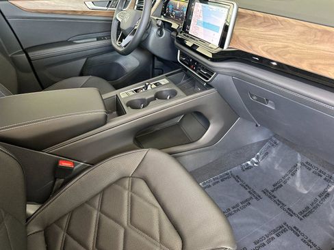 New 2026 Volkswagen Atlas SE AWD/4WD image 16