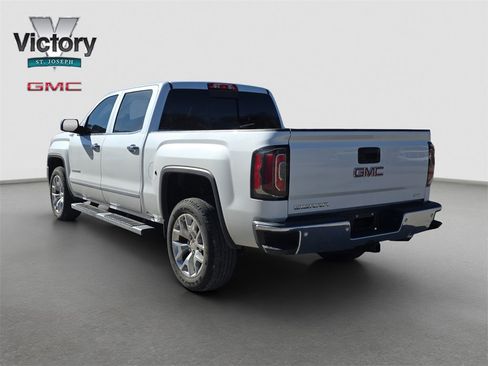 Used 2018 GMC Sierra 1500 SLT image 15