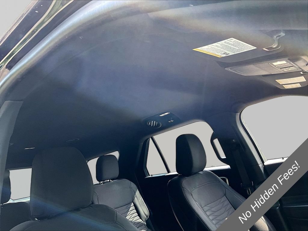 Used 2020 Ford Explorer XLT AWD/4WD image 19