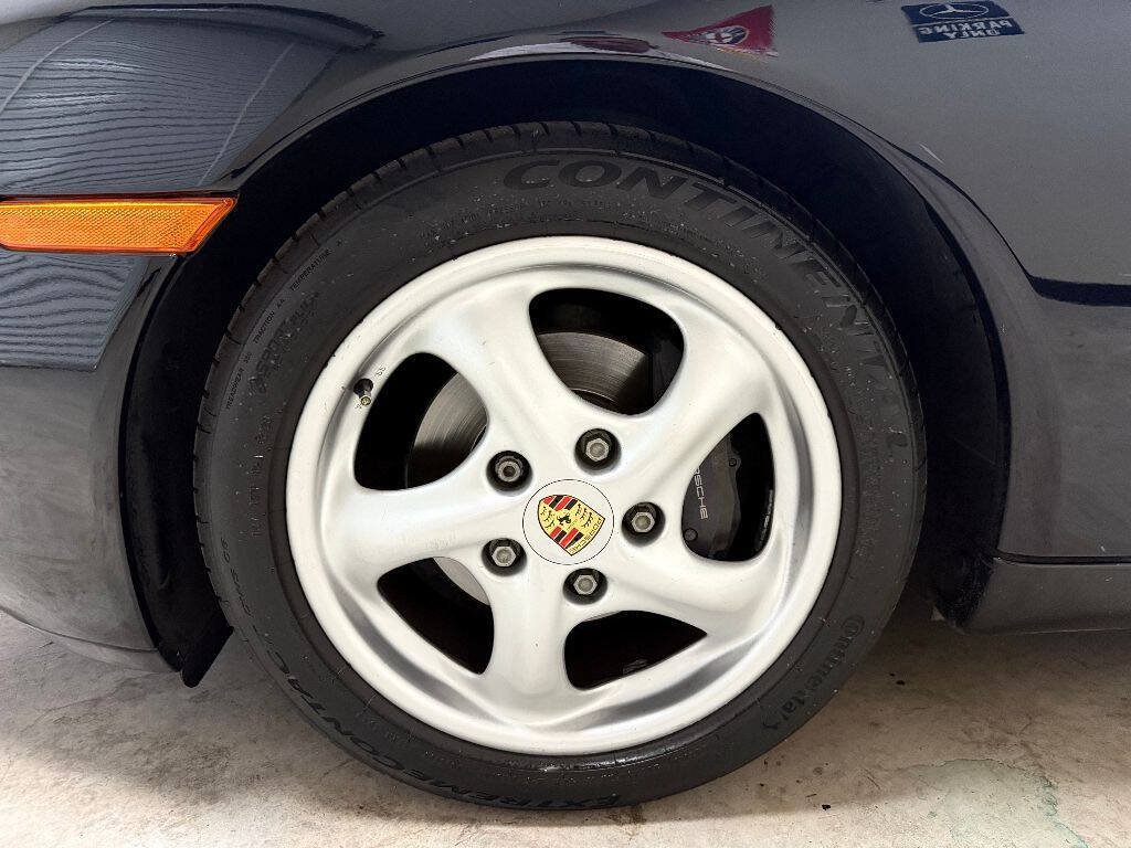 Used 1999 Porsche Boxster RWD image 50