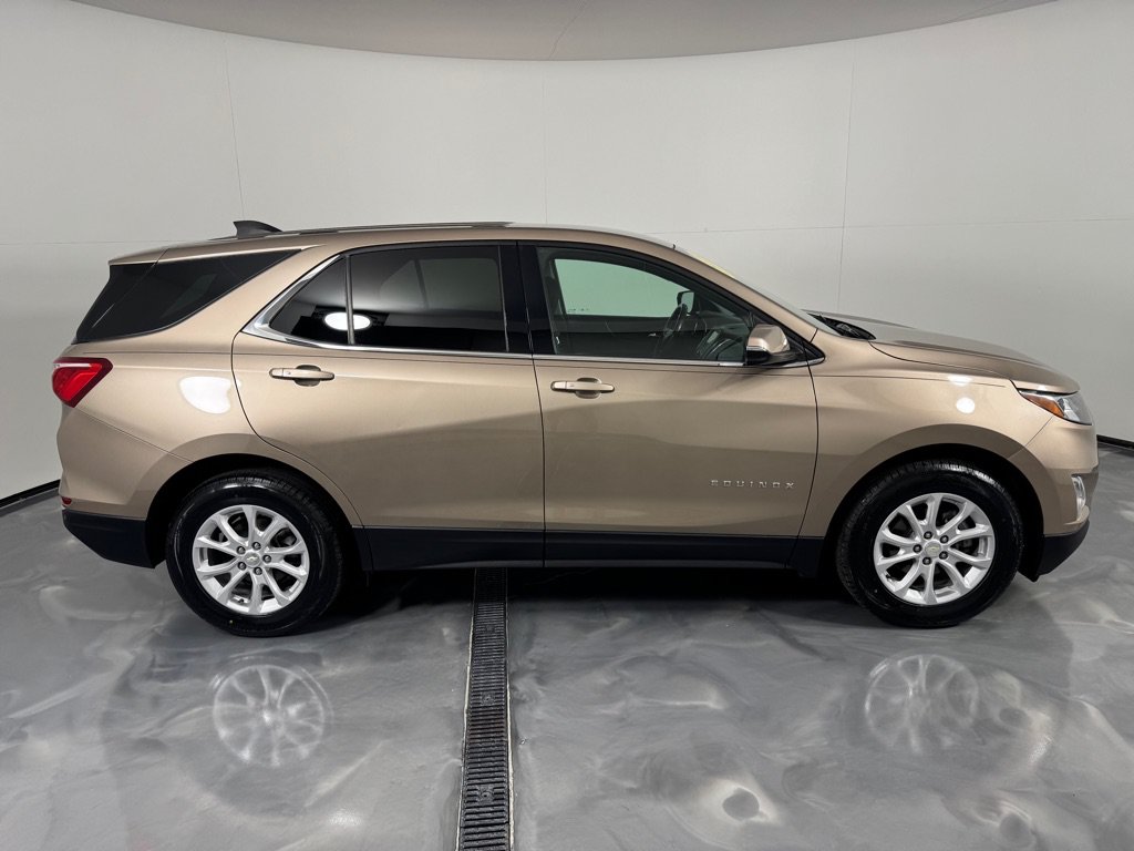 Used 2018 Chevrolet Equinox LT FWD image 4