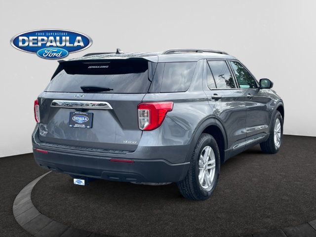Used 2023 Ford Explorer XLT AWD/4WD image 7