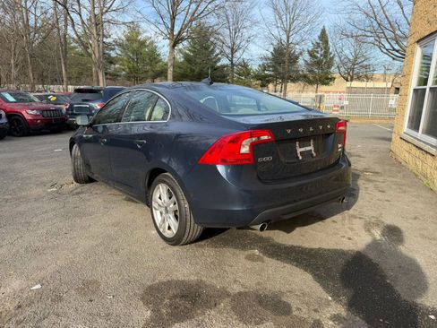Used 2012 Volvo S60 T6 image 2