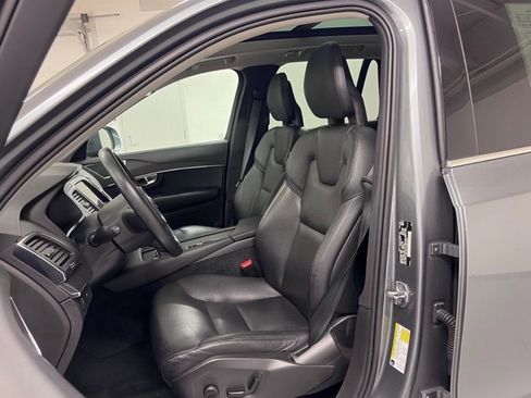 Used 2020 Volvo XC90 T6 Momentum w/ Protection Package AWD/4WD image 14