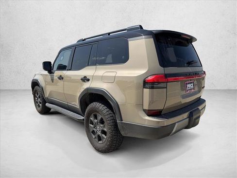 Used 2024 Lexus GX 550 AWD/4WD image 8