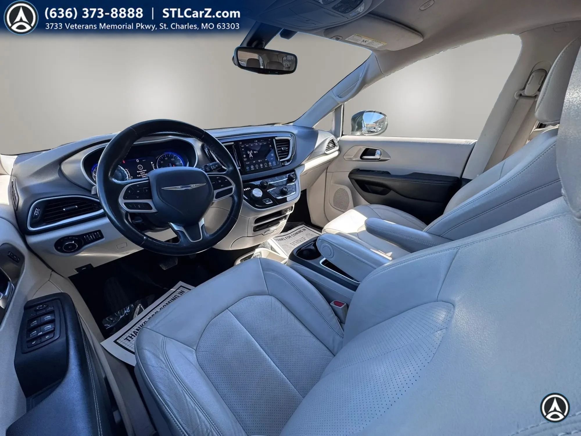 Used 2020 Chrysler Pacifica Touring-L Plus FWD image 10