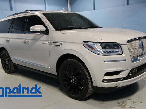 Used 2020 Lincoln Navigator Reserve w/ Equipment Group 208A Reserve AWD/4WD image 1